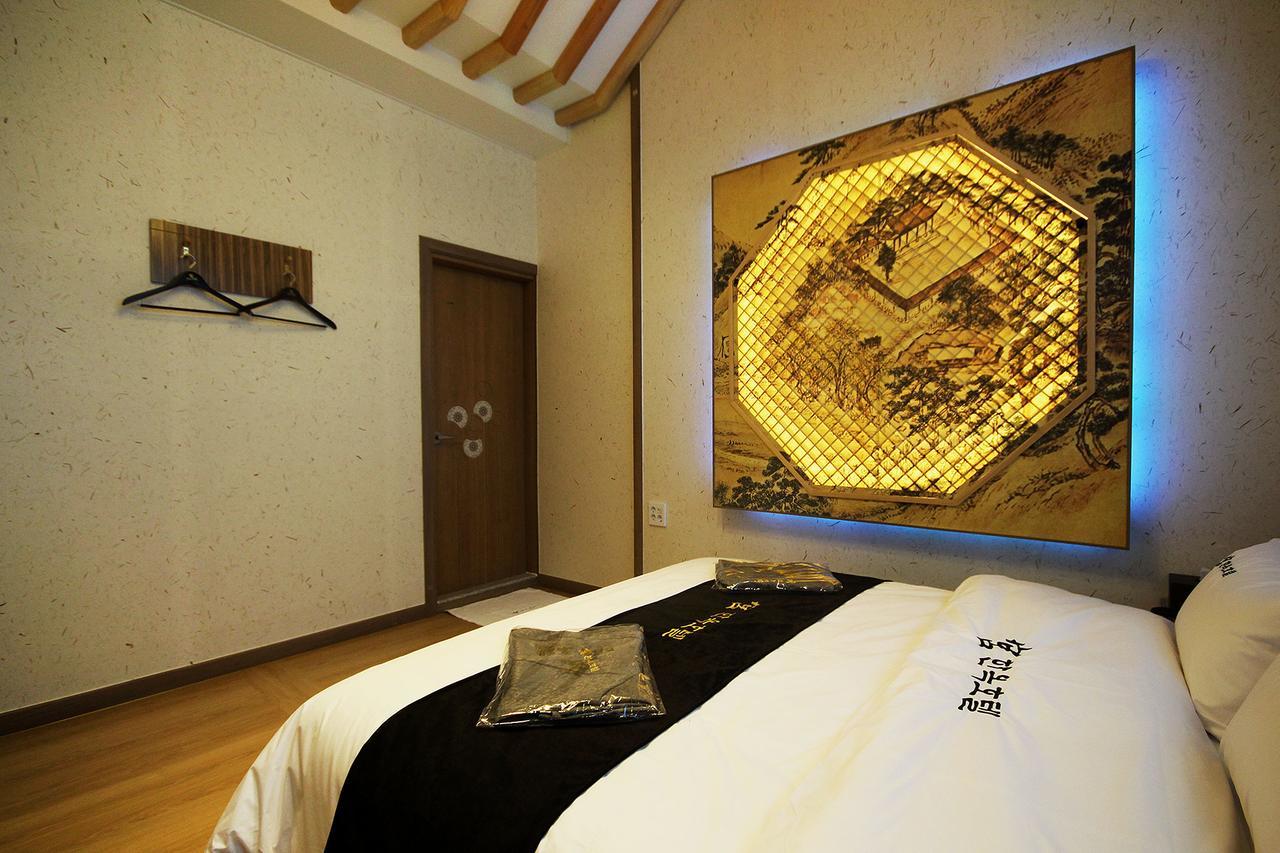 Jeonju Hanok Hotel Kung Zewnętrze zdjęcie
