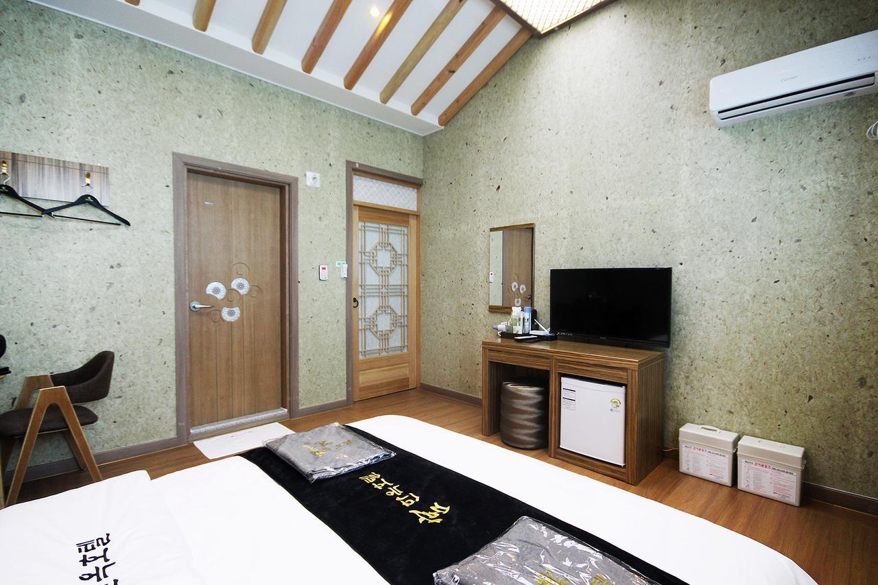 Jeonju Hanok Hotel Kung Zewnętrze zdjęcie